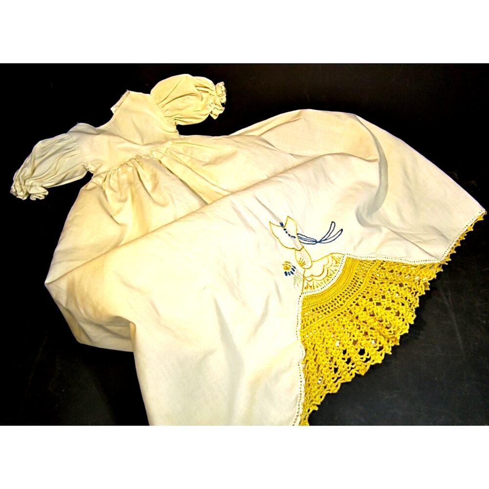1614.  Vintage Doll Dress Crochet Design and Hem Lace